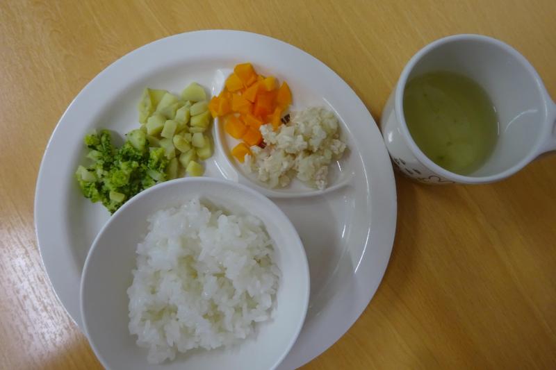 2025.4.17離乳食.JPG