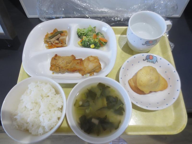 r7.4.17給食.JPG