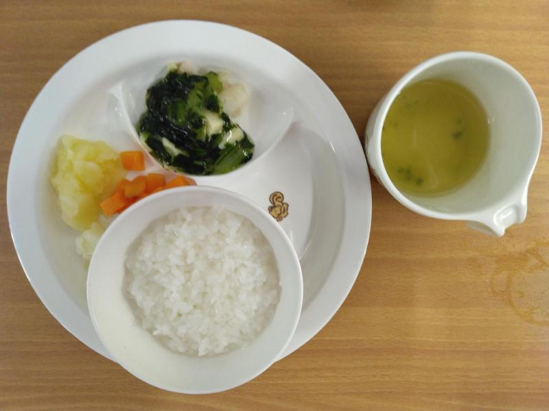 R7，4，25離乳食.jpg
