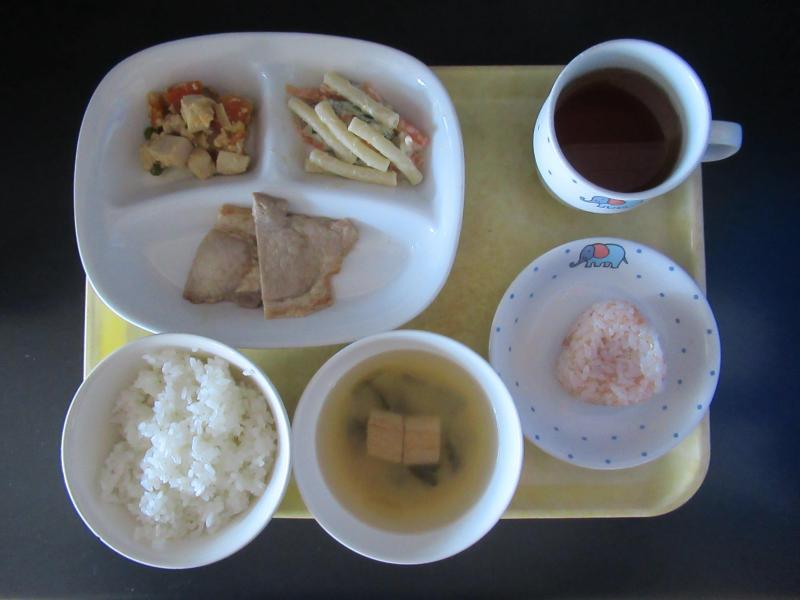 R7.4.14給食.JPG