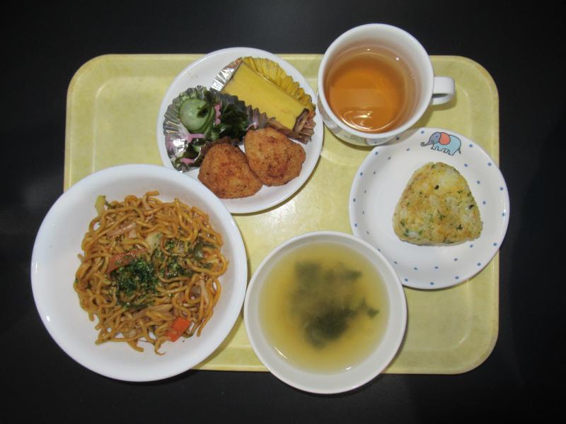 r7.4.18給食.JPG